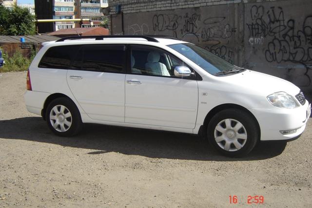 Toyota corolla fielder 2003