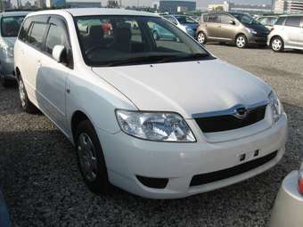 2004 Toyota Corolla Fielder Pics