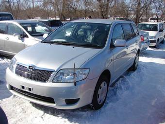 2004 Toyota Corolla Fielder Photos