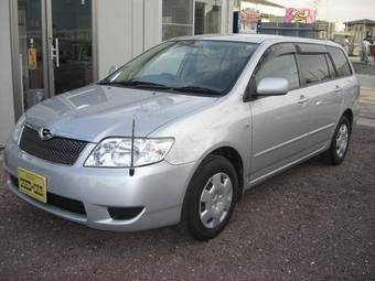 2004 Toyota Corolla Fielder Images