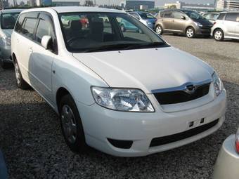 2004 Toyota Corolla Fielder Pictures