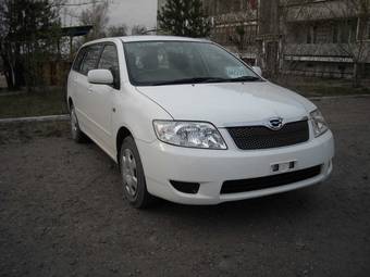 2004 Toyota Corolla Fielder Photos