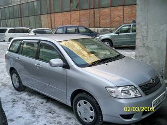 2004 Toyota Corolla Fielder Photos