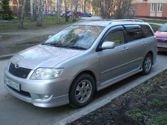 2004 Toyota Corolla Fielder Pics