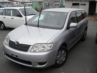 2004 Toyota Corolla Fielder Pictures
