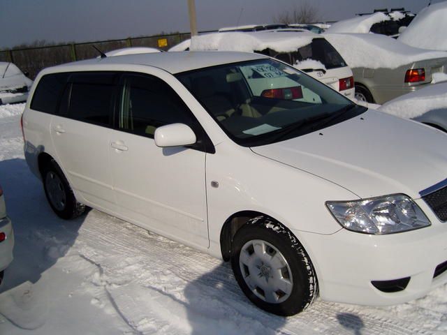 2005 Toyota Corolla Fielder