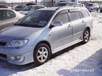 2005 Toyota Corolla Fielder Pictures