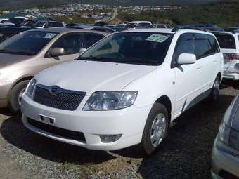2005 Toyota Corolla Fielder Photos