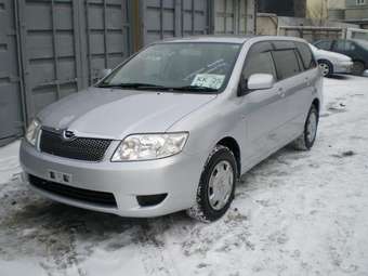 2005 Toyota Corolla Fielder Photos