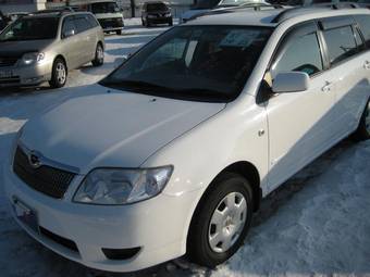 2005 Toyota Corolla Fielder Images