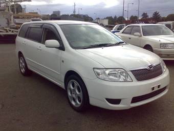 2005 Toyota Corolla Fielder Photos