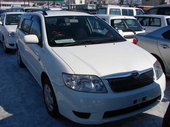 2005 Toyota Corolla Fielder Pics