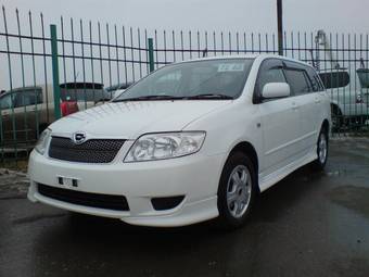 2005 Toyota Corolla Fielder Photos