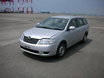 2005 Toyota Corolla Fielder Pictures