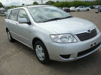 2005 Toyota Corolla Fielder Photos