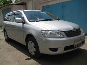 2005 Toyota Corolla Fielder Pictures