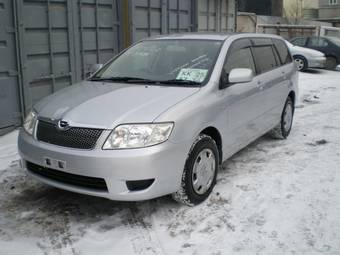 2005 Toyota Corolla Fielder Photos