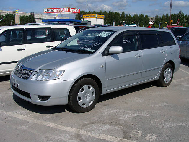 Toyota corolla fielder 2006
