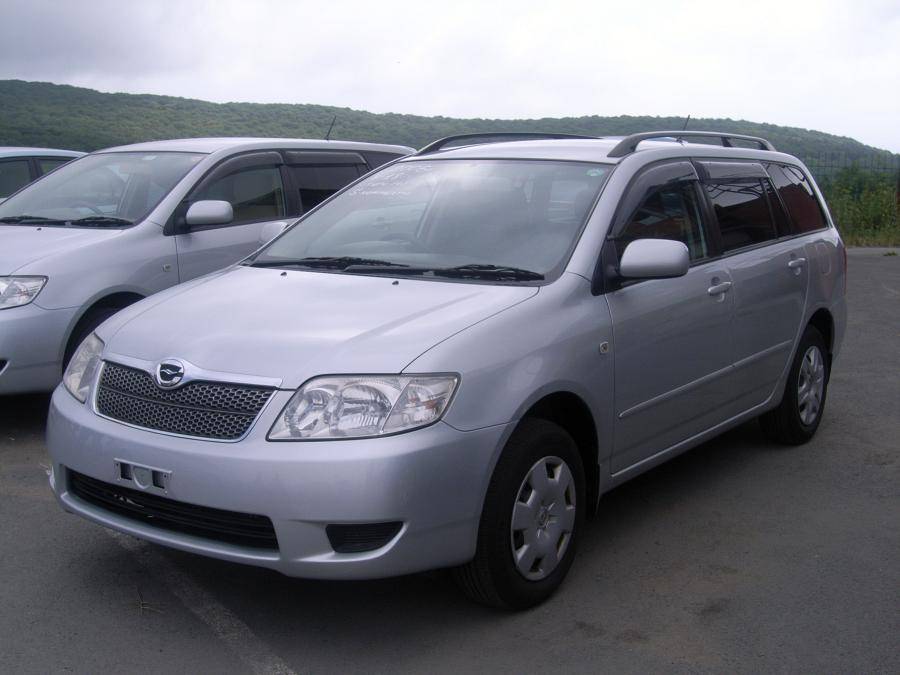 Toyota fielder 4wd