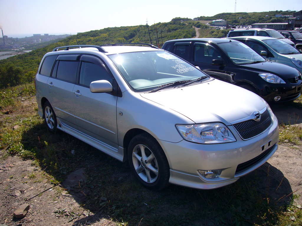 Toyota corolla fielder 2006