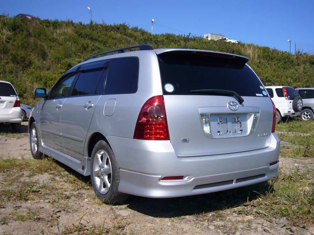 Toyota corolla fielder 2006