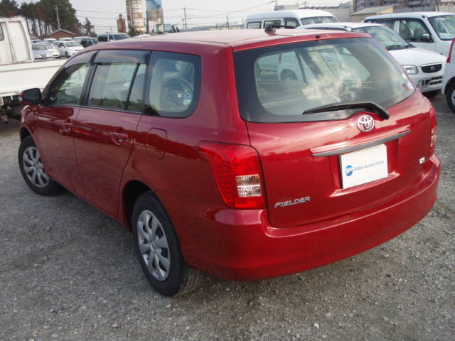 Toyota corolla fielder 2007