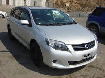 2010 Toyota Corolla Fielder Photos