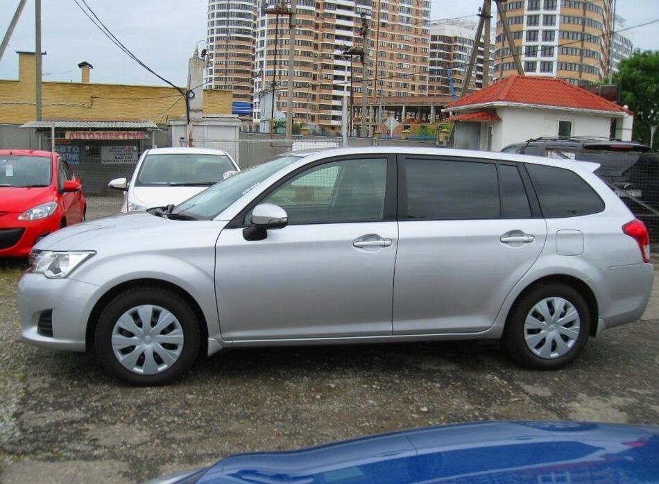 2014 Toyota Corolla Fielder III DBA-NZE161G 1.5 G (109 Hp) specs
