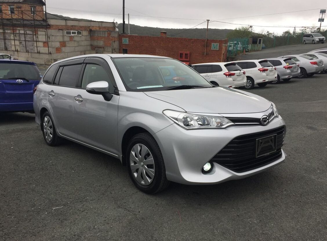 2016 Toyota Corolla Fielder III DBANRE161G 1.5 X (109 Hp) specs