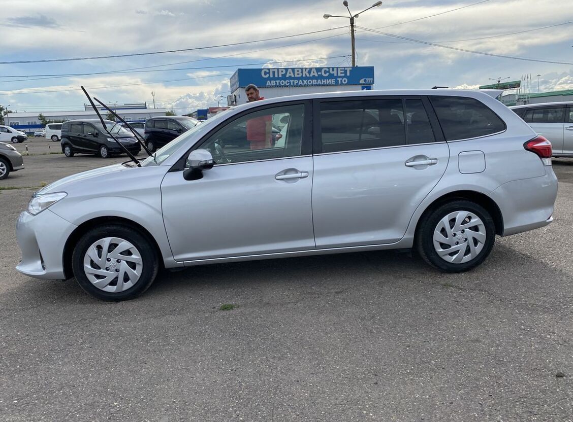 2019 Toyota Corolla Fielder III DBA-NRE161G 1.5 G (109 Hp) specs