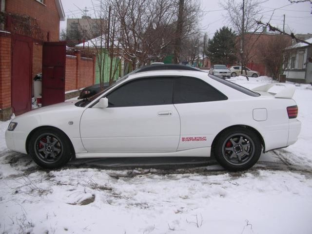 Toyota corolla levin 2000
