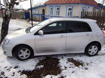 2001 Toyota Corolla Runx Photos