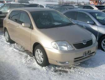 2002 Toyota Corolla Runx Photos
