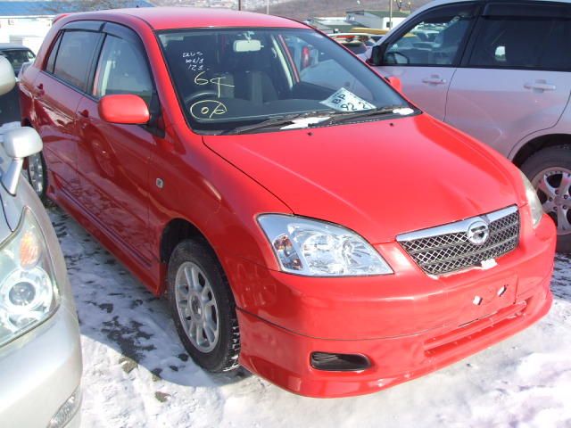 Toyota corolla runx 2003