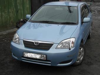 2003 Toyota Corolla Runx Photos