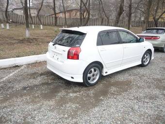 2003 Toyota Corolla Runx Photos