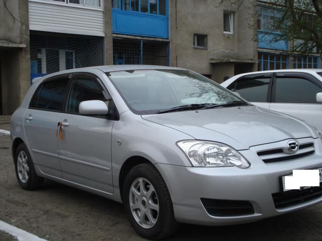 2004 Toyota Corolla Runx