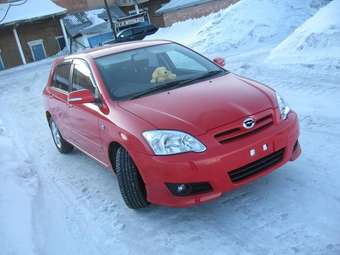 2004 Toyota Corolla Runx Pictures