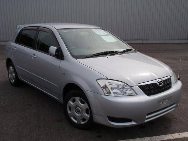 Toyota corolla runx 2004