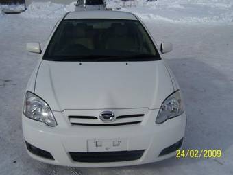 2004 Toyota Corolla Runx Images