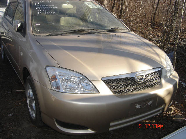 Toyota corolla runx 2004