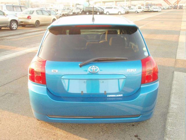 2005 Toyota Corolla Runx