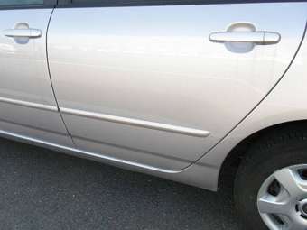 2005 Toyota Corolla Runx Wallpapers