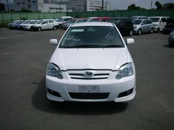 2005 Toyota Corolla Runx Photos