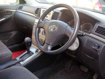 2005 Toyota Corolla Runx Photos