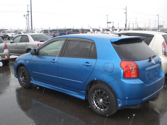 Toyota corolla runx 2005