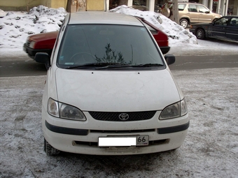 1997 Toyota Corolla Spacio