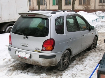 Toyota Corolla Spacio