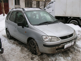 Toyota Corolla Spacio