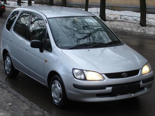 1997 Toyota Corolla Spacio